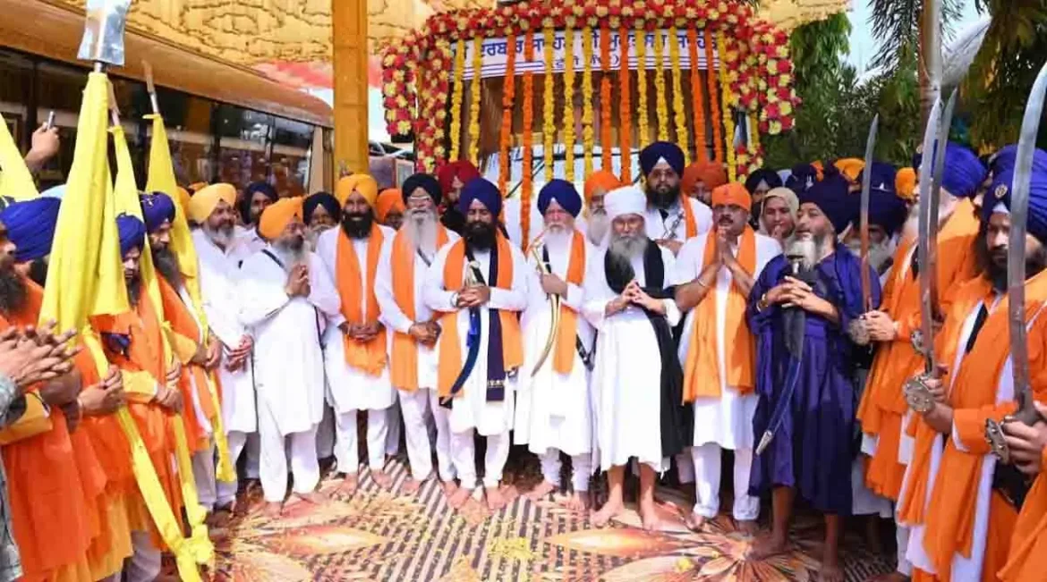 ਗੁਰਦੁਆਰਾ ਸਾਹਿਬ ਪਾਤਸ਼ਾਹੀ ਨੌਵੀਂ ਭੀਖੀ ਤੋਂ ਰਵਾਨਾ ਹੁੰਦਾ ਮੀਰੀ ਪੀਰੀ ਖਾਲਸਾ ਮਾਰਚ